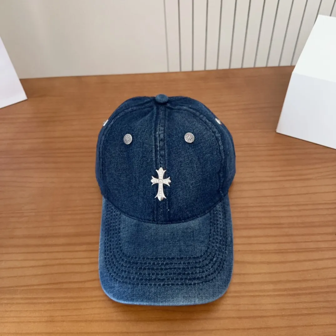 💰60 Chrome Hearts 💓Early spring Korean style fashion retro distressed hole hat wear design versatile baseball cap peaked cap